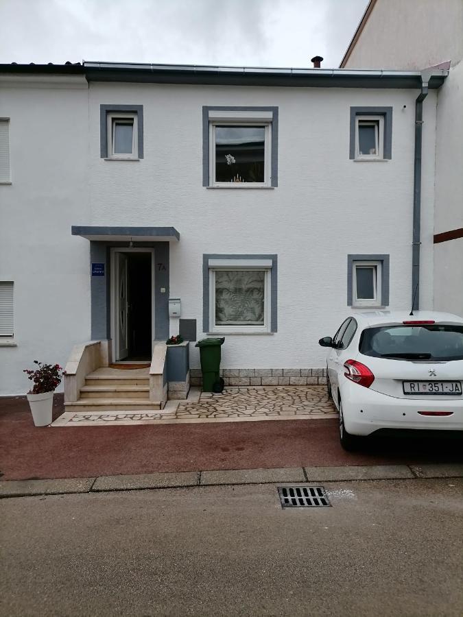 Appartamento Turina Crikvenica Esterno foto
